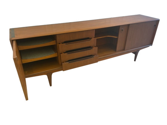 Image 1 of Vintage teakhouten dressoir - Simat - jaren 70