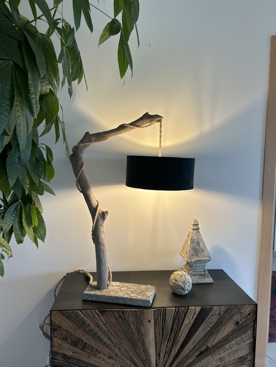 Image 1 of Lampe de chevet en bois flotté