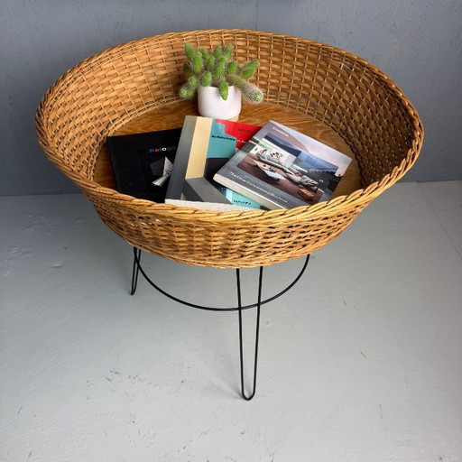 Vielseitiges Vintage XXL-Haarnadel-Präsentationsmöbel