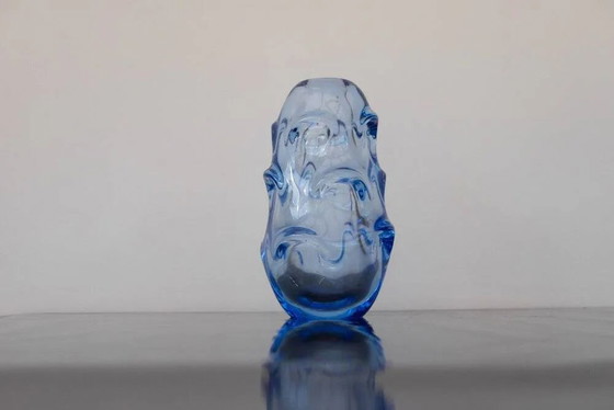 Image 1 of Vase vintage en cristal moderne bleu pâle par Börne Augustsson pour Åseda