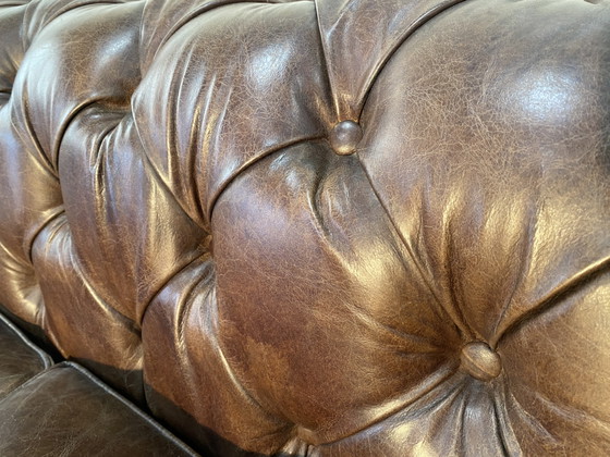 Mega XXXL Chesterfield Sofa Cognac Cigars Mint Condition – Leather, Wood (photo 8 of 11)