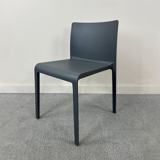 Image 1 of Volt Pedrali Stapelbarer Besucherstuhl