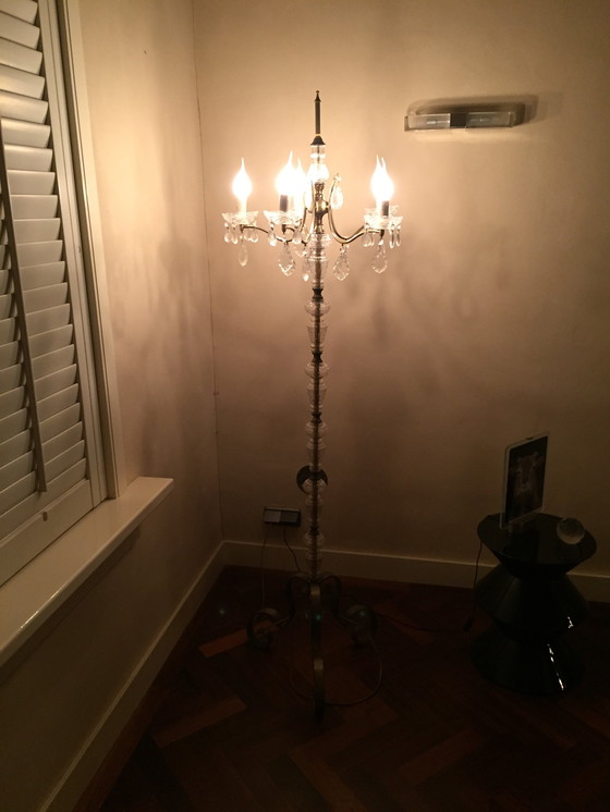 Image 1 of Stehender Kronleuchter restauriert