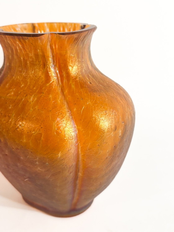 Vase Loetz en verre rose et orange irisé des années 1950 – Glass (photo 4 of 12)