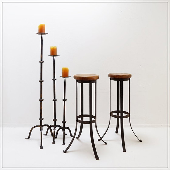 Image 1 of Pair of brutalist bar stools in oak and wrought iron, 1960s