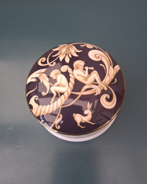 Wedgwood Cornucopia Deckelbox