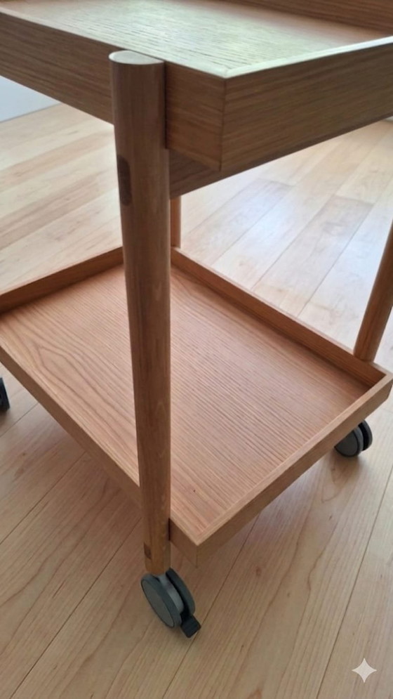 Image 1 of Servierwagen/Trüffeltisch/Beistelltisch aus Eichenholz „Mai Tai“ mit Rollen – Punt Mobles