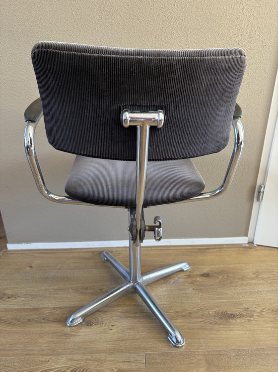 Image 1 of Friso Kramer Ahrend de Cirkel chaise de bureau du milieu du siècle