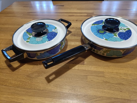 Image 1 of Vintage Italiaanse emaille kookgerei set – Moneta, jaren 70, bloemenmotief