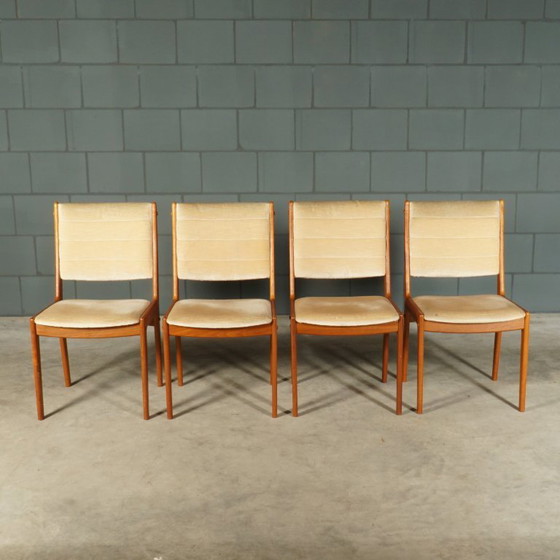 Image 1 of Mid-century teak dining set – table – 4 chairs