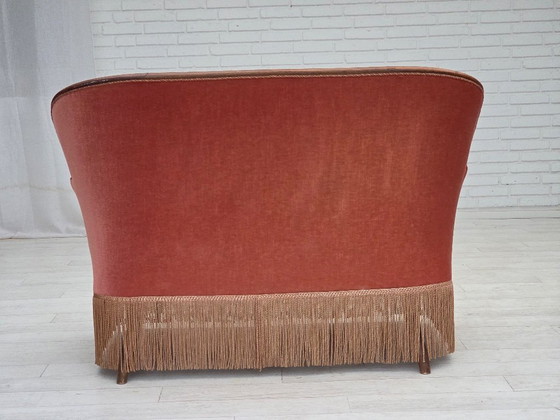 Image 1 of Divano danese a 2 posti, anni '30, velluto rosa salmone, legno di frassino.