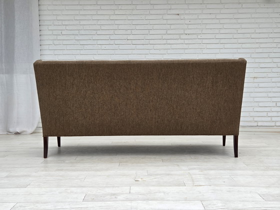 Image 1 of Canapé danois 3 places des années 1960, meuble en laine, bois de teck