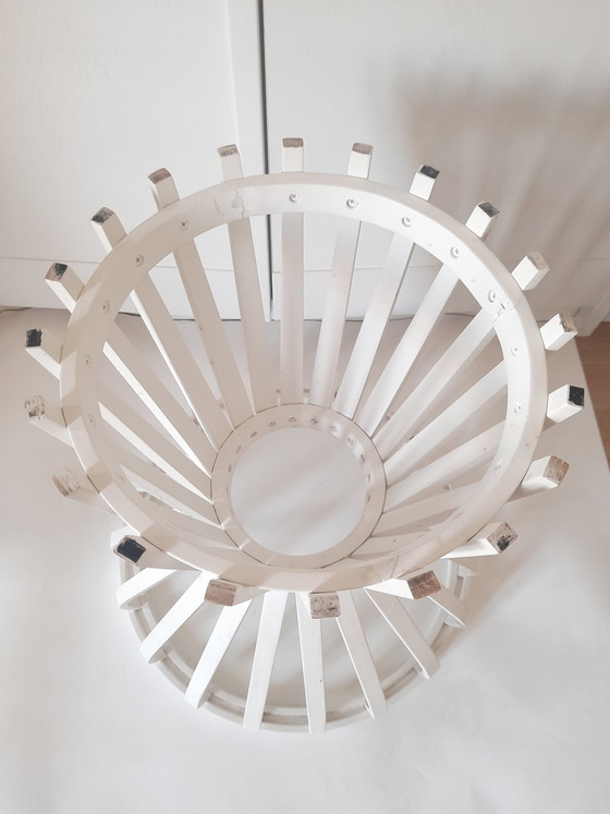 Image 1 of Mesita auxiliar de madera curvada, Habitat años 90