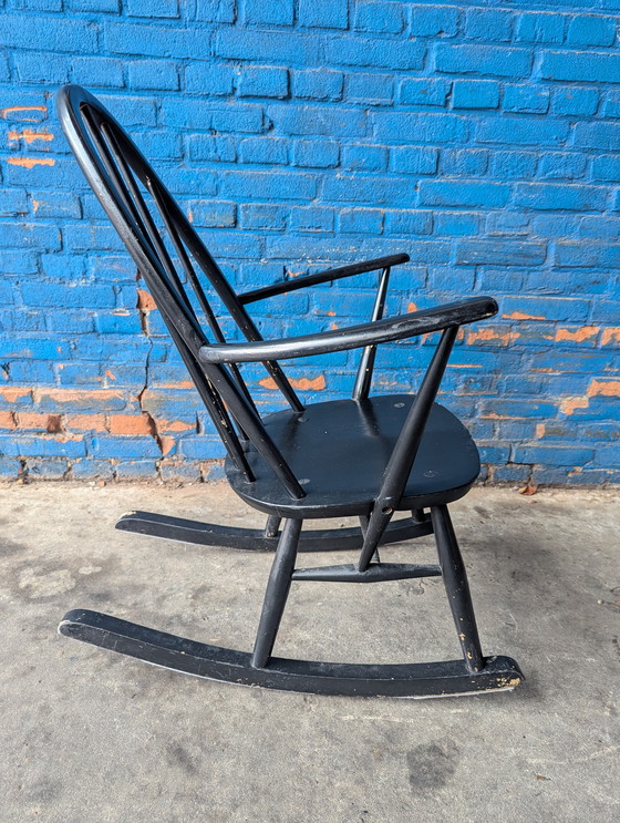 Image 1 of Sedia a dondolo Ercol Quacker / modello 428