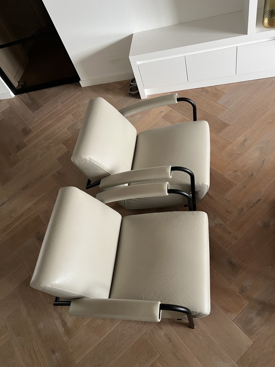 2x Leolux Poltrone – Leather, Metal (photo 3 of 5)