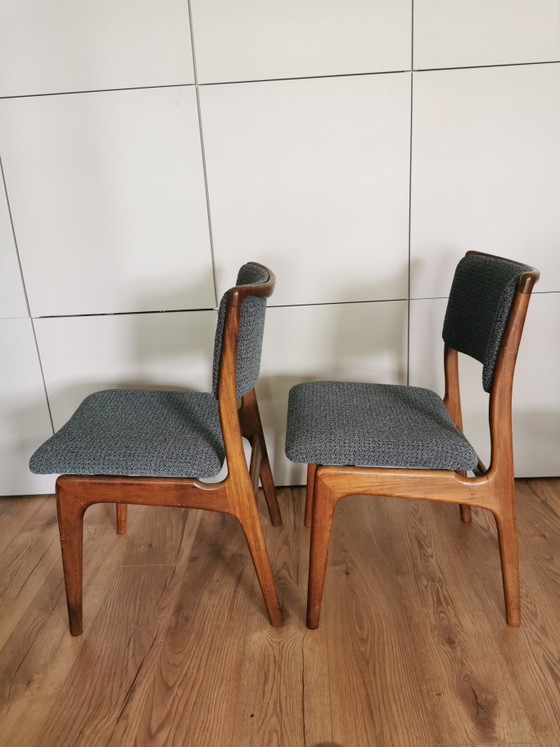 Image 1 of Magnifique ensemble de 4 chaises de salle à manger danoises vintage du milieu du siècle.