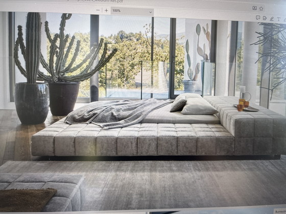 Image 1 of Lit design Bonaldo, avec matelas à eau en option