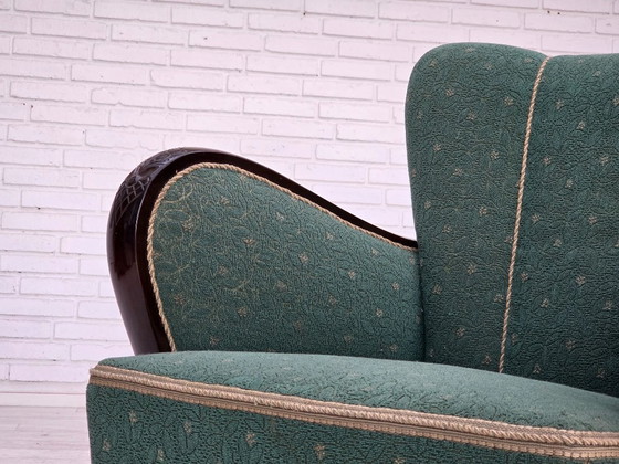 Image 1 of Deense fauteuil uit de jaren 60, bekleed met groene en beige meubelwol.