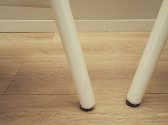 Image 1 of Ensemble de quatre chaises en hêtre, design italien, années 1970, Production : Italie