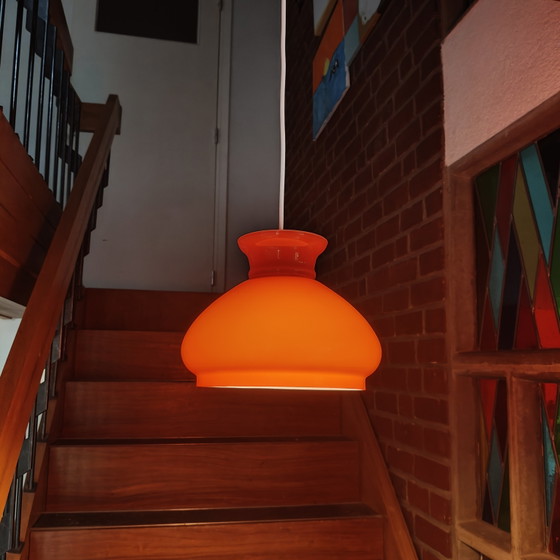 Image 1 of Vintage hanglamp uit de jaren 70 van rood opaalglas | Opnieuw bedraad | Space Age