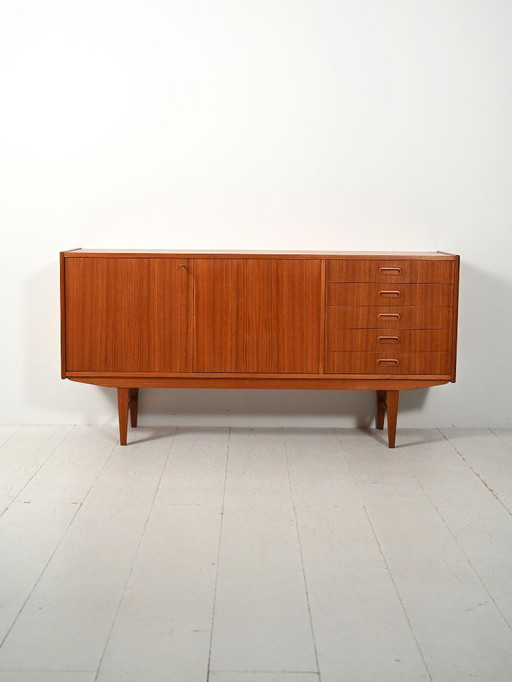 Buffet scandinave en teck des années 1950-1960