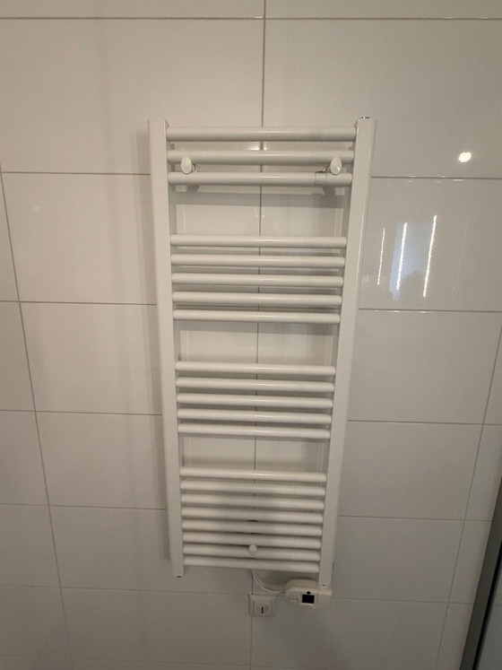 Complete badkamerinrichting: Villeroy & Boch bad, wastafel, – Meubels, Keramiek, Glas (photo 3 of 5)