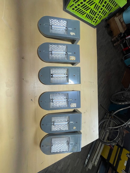 6x Aplique de pared Ing. Castaldi BIL – diseño industrial – convertido a LED