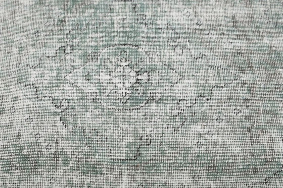 Image 1 of Tapis d'art vintage noué à la main 208x300