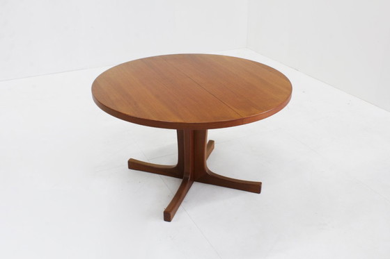 Image 1 of Vintage Danish round extendable teak dining table 1960s