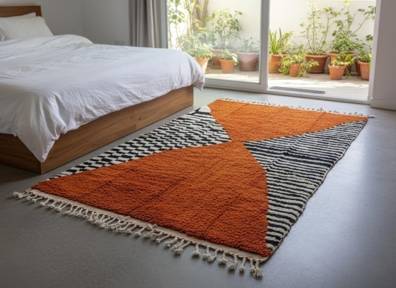 Image 1 of Tapis marocain artisanal décoré 200cmx300cm 