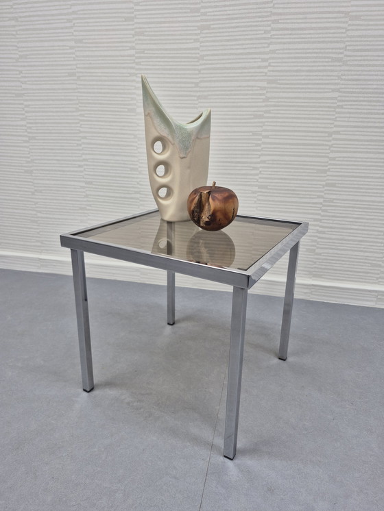 Image 1 of Chroom buisframe bijzettafel. Vintage salontafel, rookglas.