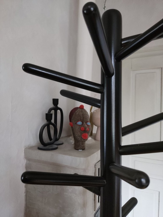Image 1 of 1xARTEK - 160 coat rack, black - Anna-Maija Jaatinen - 2019 - DESIGN CLASSICS - s.gt. receive