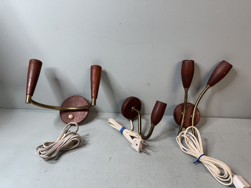 Set of 3 Vintage Mid Century Danish Design Wooden Wall lights – wandlampen, Brass