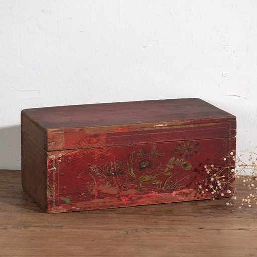 Ancien coffre oriental rouge grenat (c.1900) #36
