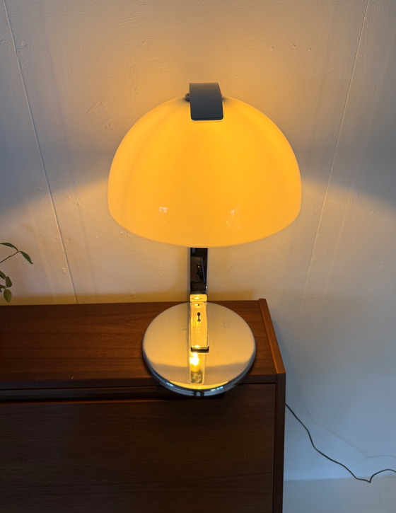 Image 1 of Lampada da tavolo vintage a forma di fungo anni '80