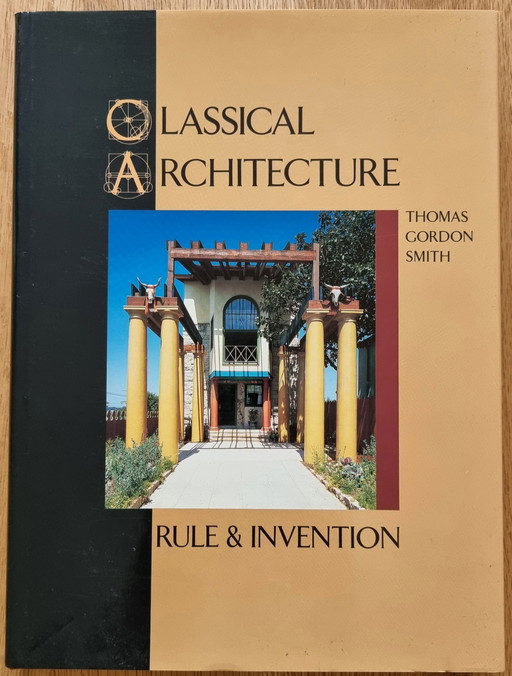 Libro di architettura classica e invenzione
