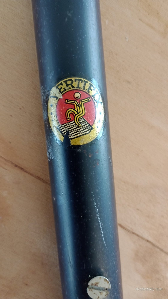 Image 1 of Tavolo vintage Kuperus con sedia