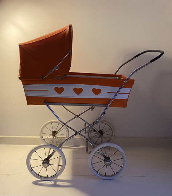 Image 1 of Poppenwagen vintage