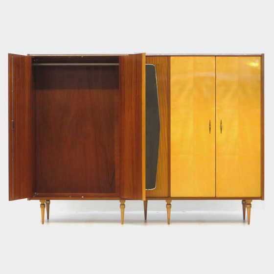 Image 1 of Grote vintage kledingkast met 5 deuren in mid-century modern stijl, gemaakt van esdoorn- en teakhout, jaren 1950.
