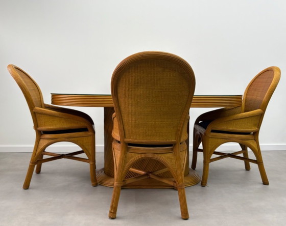 Image 1 of Vintage ( pencil reed ) eettafel met 4 bijpassende stoelen