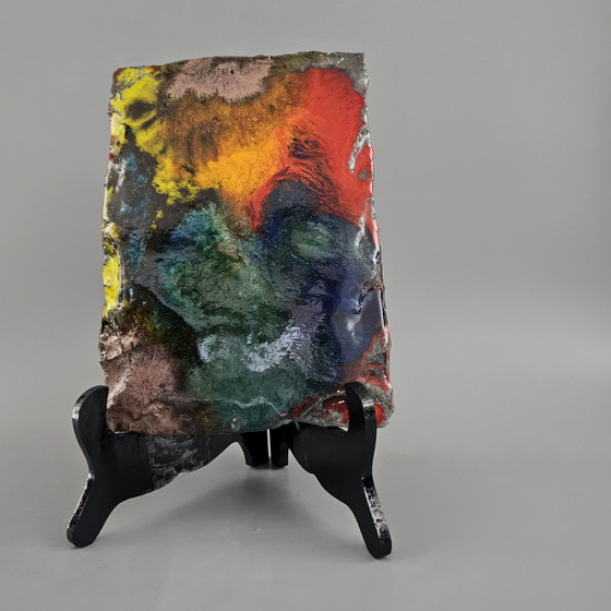 Image 1 of Targa murale antica della Germania Ovest in pietra lavica, realizzata da Vulkan Keramik / Ostara Fliesen. Colori: rosso, arancio