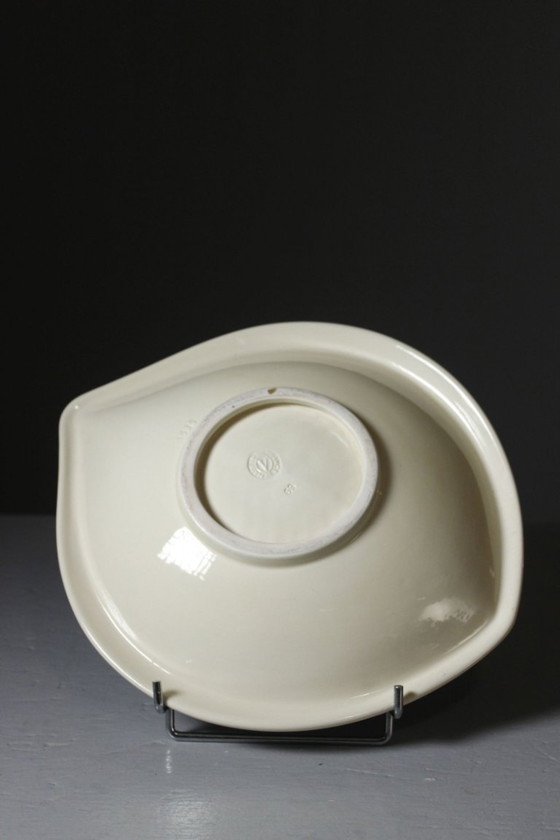 Image 1 of Verceram France - Large fruit bowl in the shape of a leaf, 1950s design