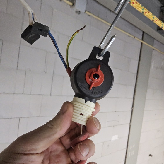 Image 1 of Vintage in hoogte verstelbare rode fluorescent buis lamp (Massive) (retro TL verlichting)