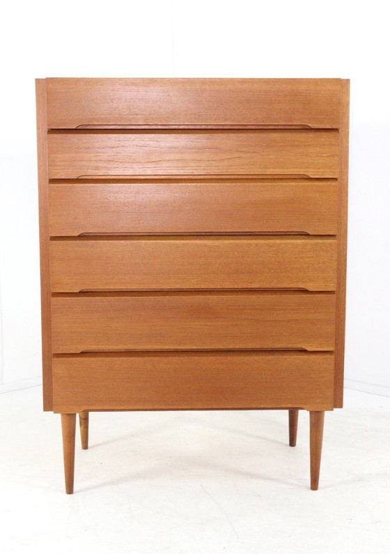 Image 1 of Grote hoge XL Deense ladekast vintage