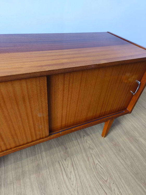 Buffet moderniste des années 1970. – Buffet bas, Wood (photo 12 of 19)