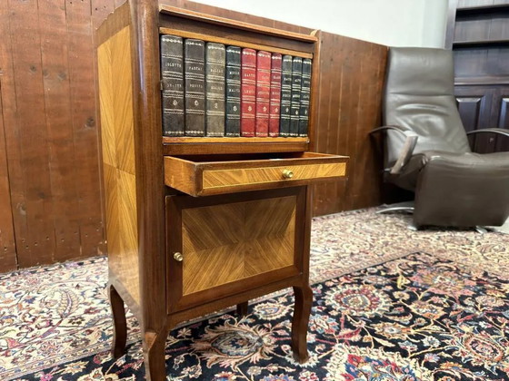 Set of Classic English Nightstand with Books and Marqueterie, Leather, Wood, Chesterfield (photo 12 of 15)