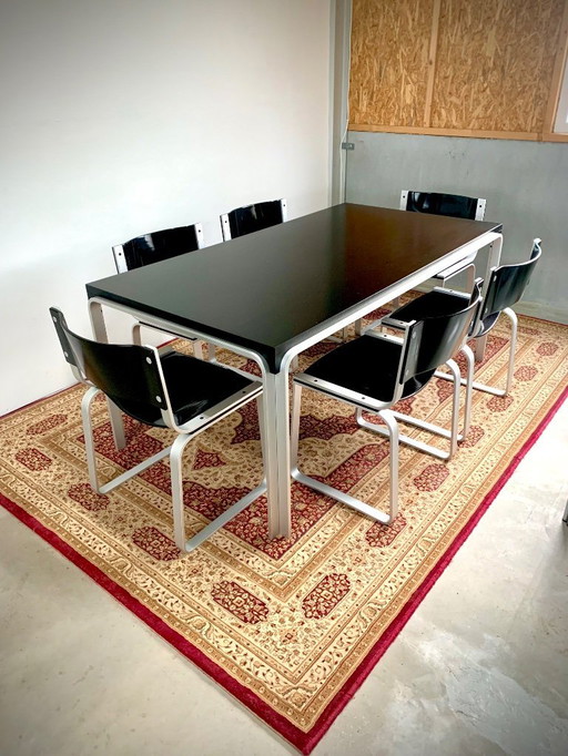 Pastoe Esstisch TM 6110 und Stühle SM 0301