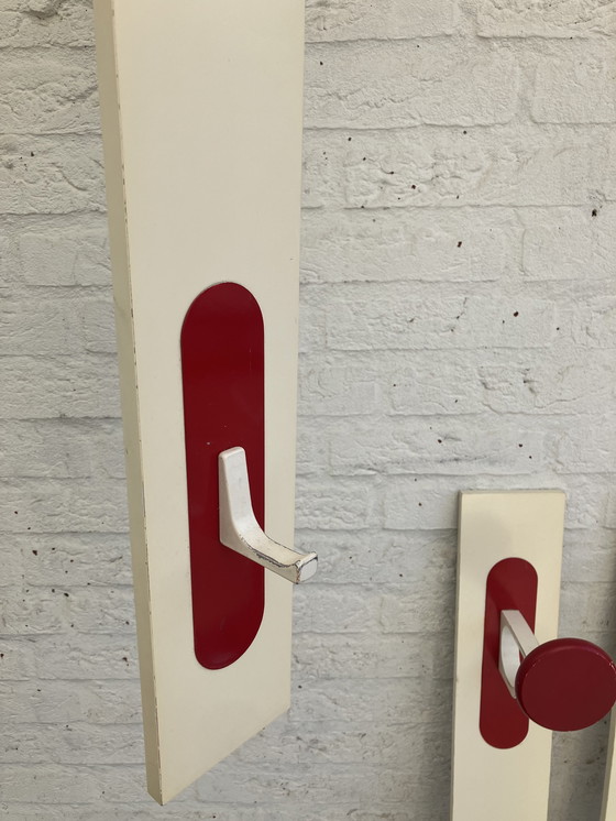Image 1 of Vintage jaren 70 wandkapstokken 4 stuks. 