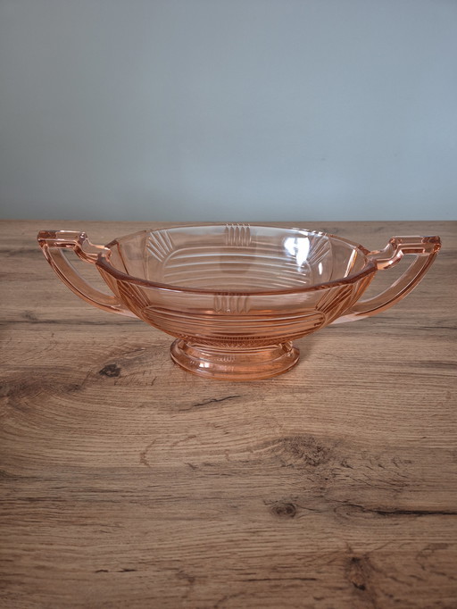 Bol con Saint Lambert Lux