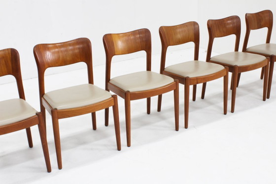Image 1 of Ensemble de 6 chaises de salle à manger vintage danoises Niels Koefoed en teck 1960